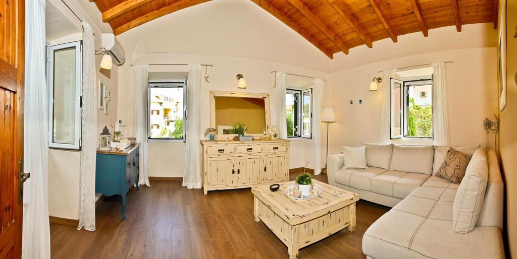 Theano Cottage Gaios Rum bild